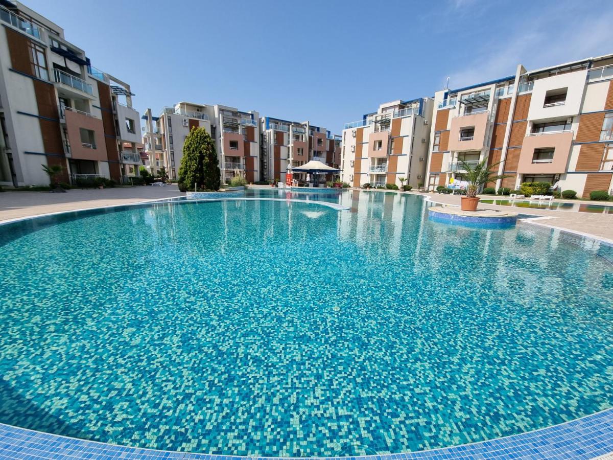 Studio Apartment With Balcony 300M From Beach Sunny Beach Exterior photo